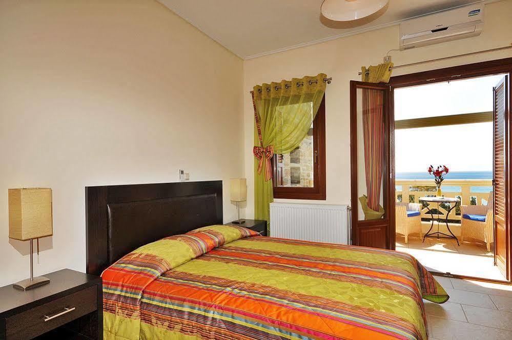 Aithra Apartments & Suites Gávrio Kültér fotó