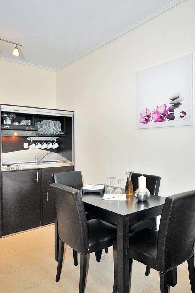 Aithra Apartments & Suites Gávrio Kültér fotó