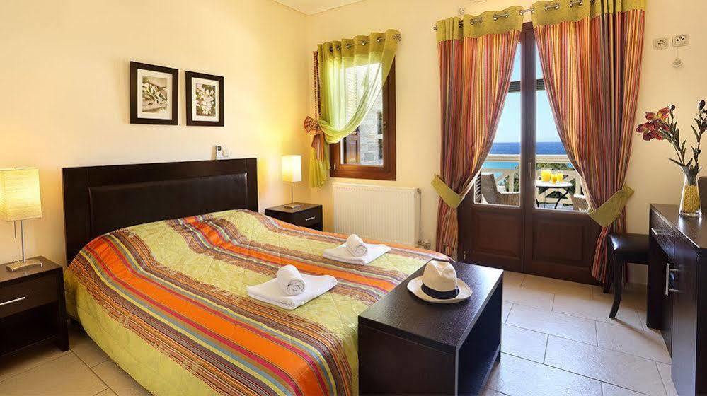 Aithra Apartments & Suites Gávrio Kültér fotó